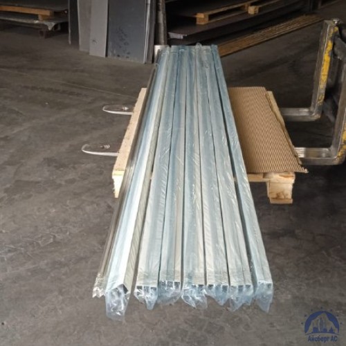 Труба алюминиевая профильная