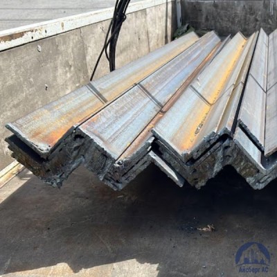 Уголок гнутый равнополочный 100х100х5 мм ст. 3сп / 3пс ГОСТ 19771-93 купить в Костанае