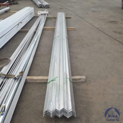 Уголок оцинкованный 140х140х10 мм ГОСТ 9.307-89 купить в Костанае