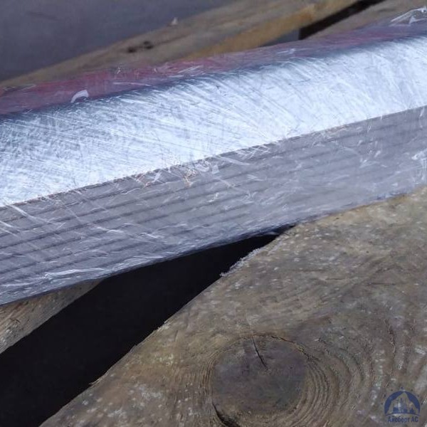 Уголок алюминиевый 100х10 мм АД31Т1 L=3-6 м