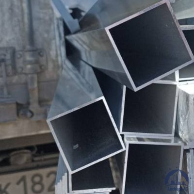 Труба нержавеющая профильная 40х40х1,5 мм зеркальная 08Х18Н10 купить в Костанае