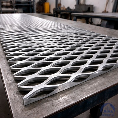 Алюминиевая декоративная просечно-вытяжная сетка 13х60х10 мм купить в Костанае