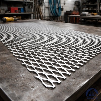 Алюминиевая декоративная просечно-вытяжная сетка 6х30х6,25 мм купить в Костанае